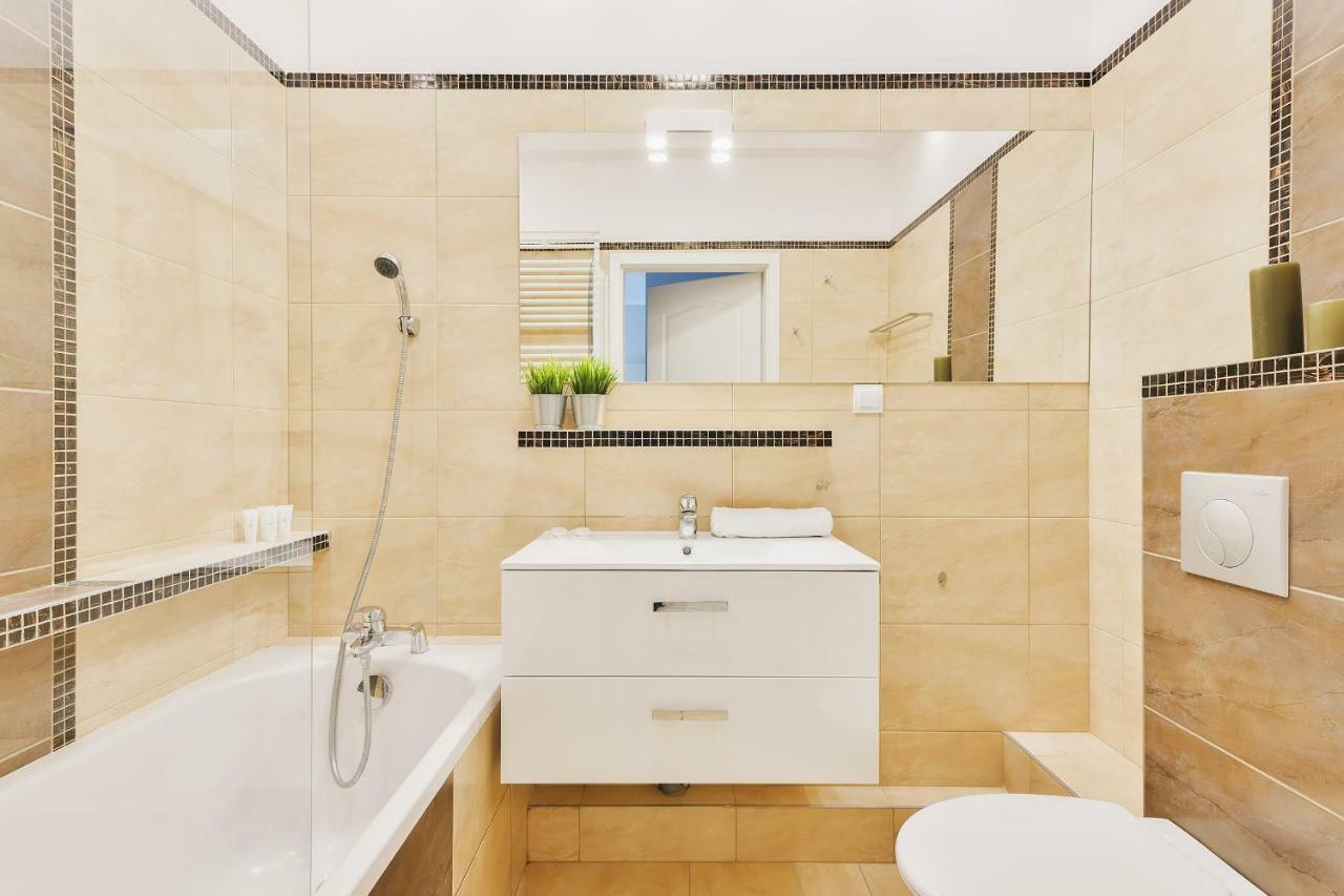 ורשה Ursynow P&O Apartments מראה חיצוני תמונה